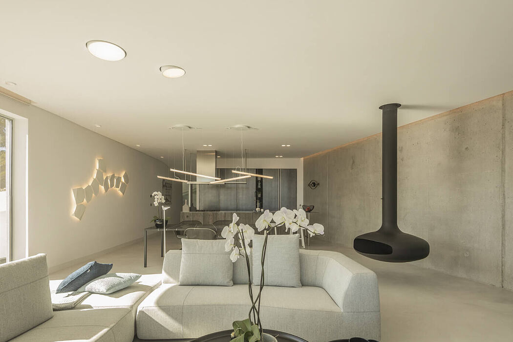 Dorfler House by Vitor Vilhena Architects