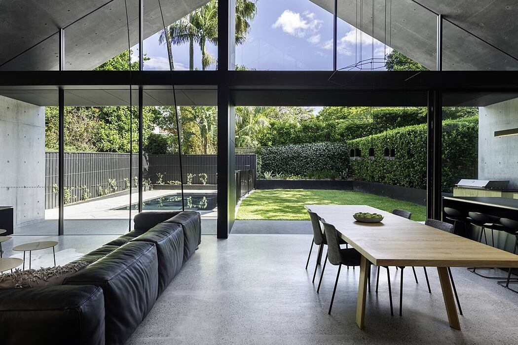 Extruded House by MCK Architecture + Interiors