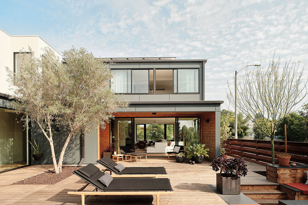 Mar Vista Connect 11 by Connect Homes