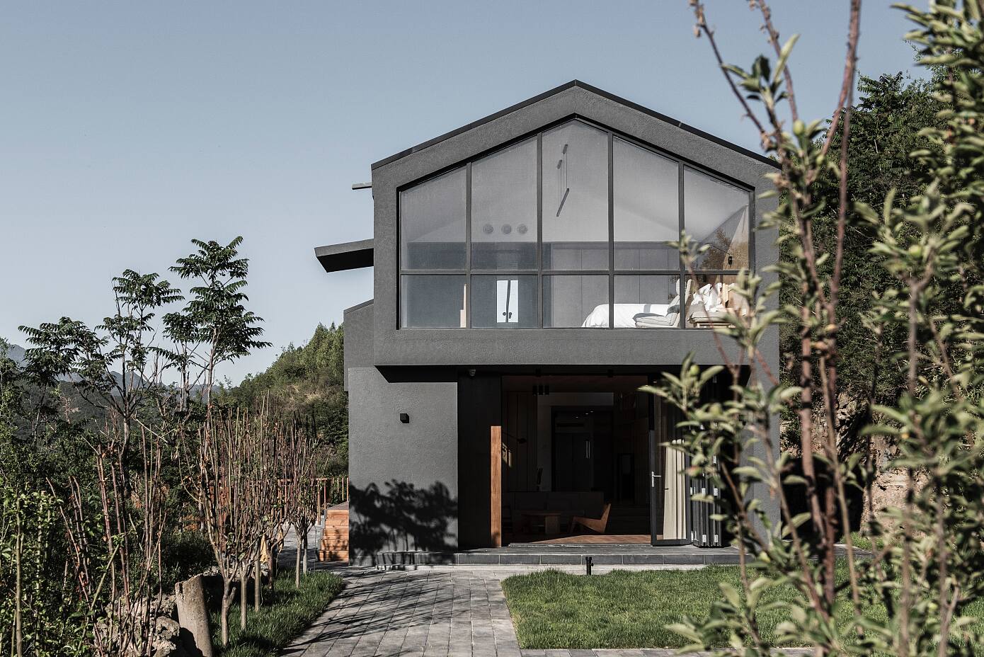 Donghulin Guest House by Fon Studio